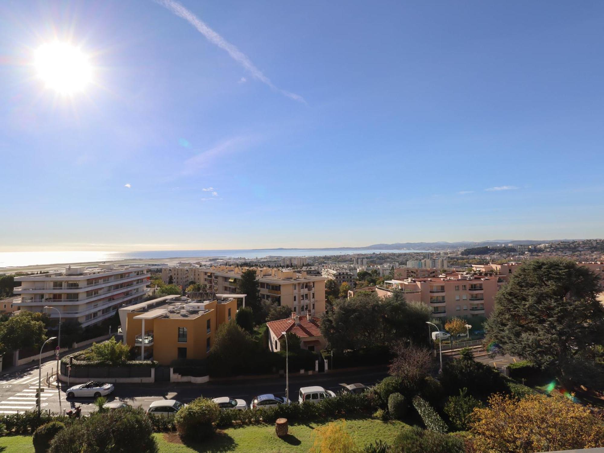Grand 3 Pieces Avec Vue Mer Nice Exterior photo