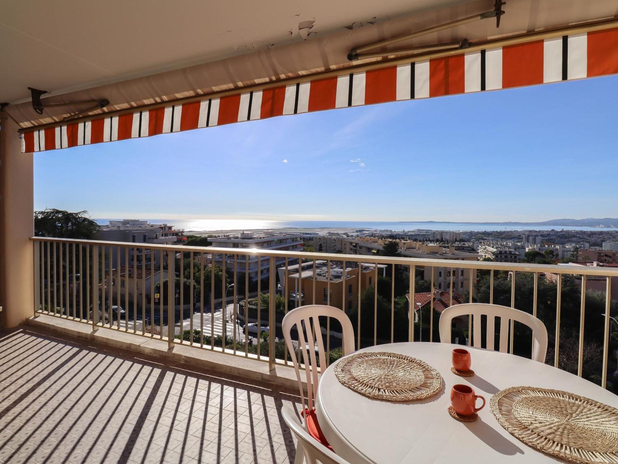 Grand 3 Pieces Avec Vue Mer Nice Exterior photo